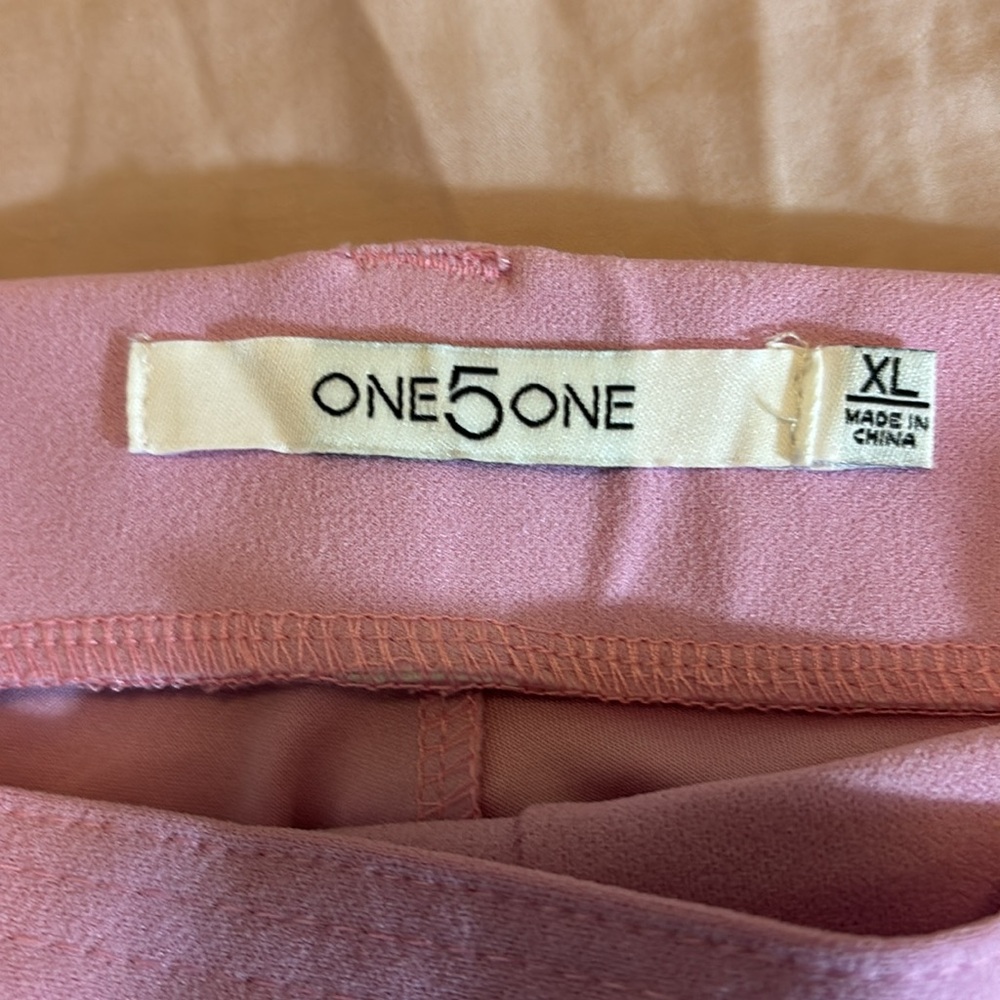 one 5 one High Waist Lavender Shorts with Belt - Picture 6 of 6